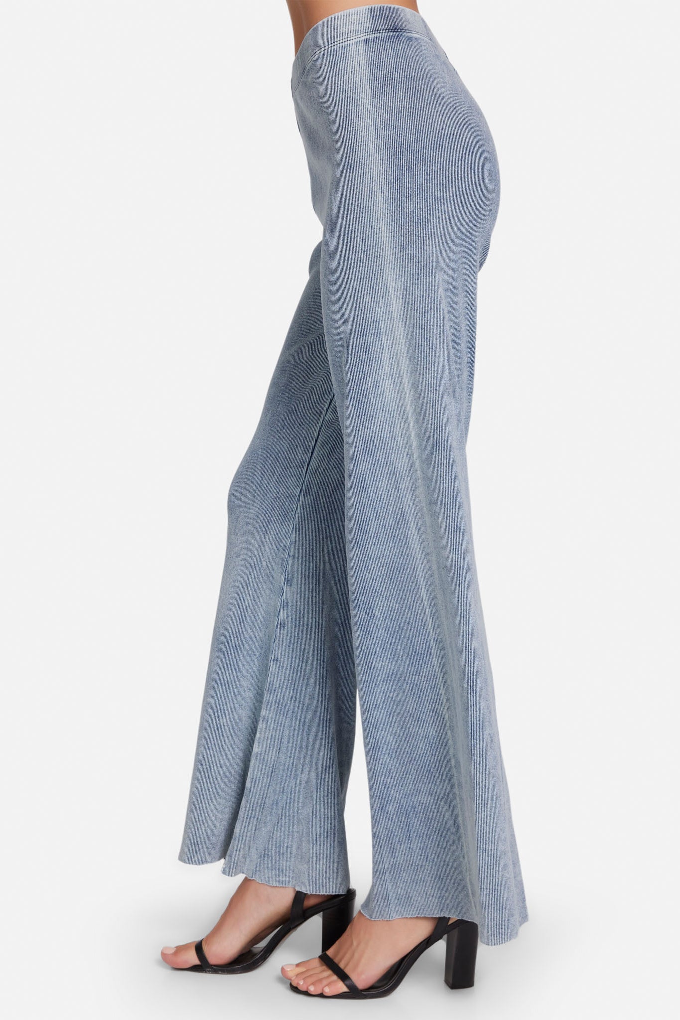 Zafiro Glow Rib Denim Flare Pant