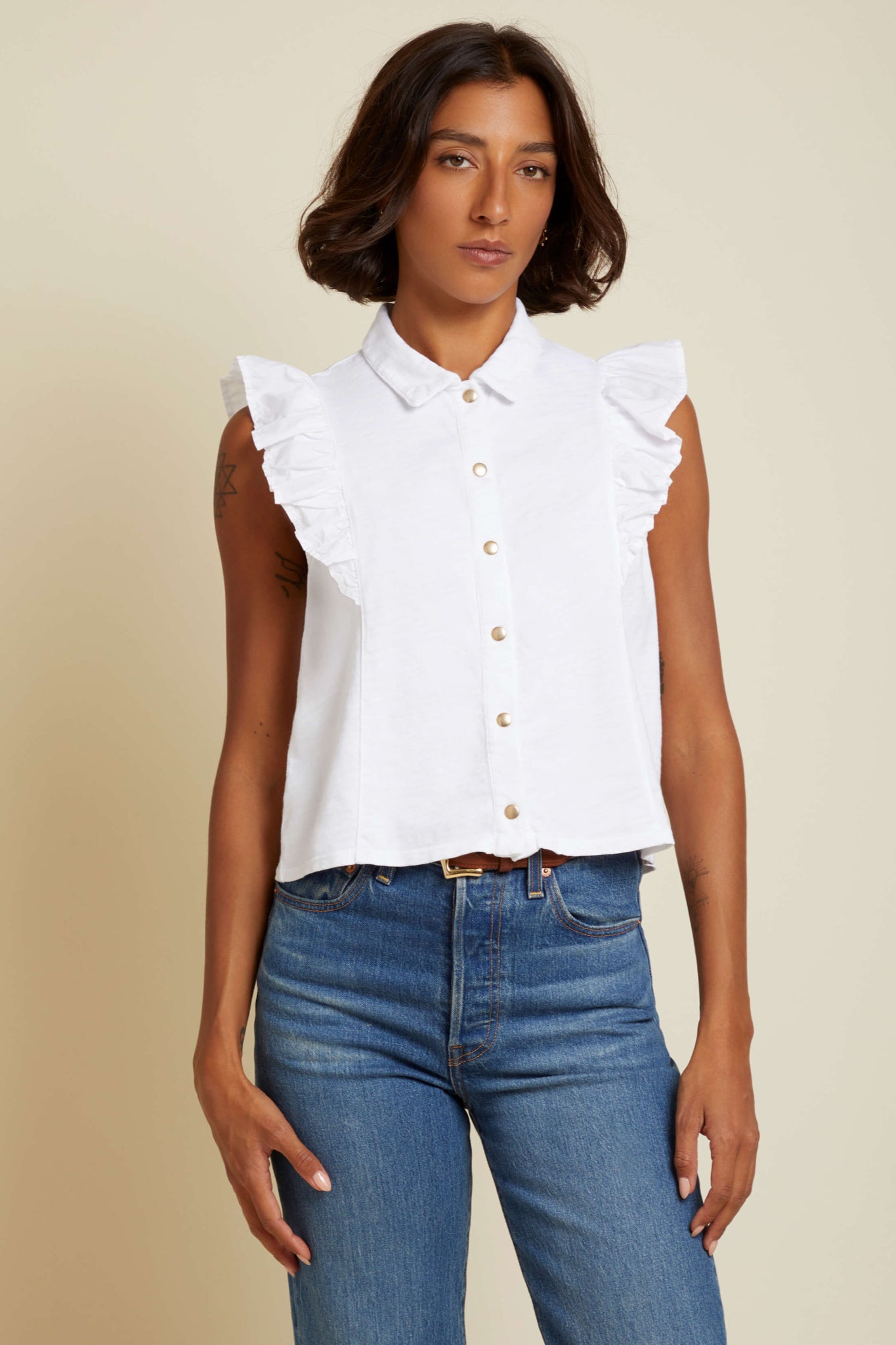 Cadencia Ruffle Button Top