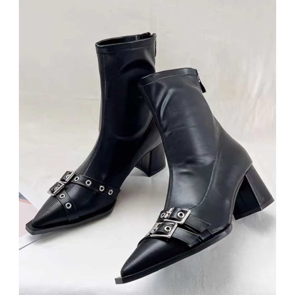 Frost Dawn Boots