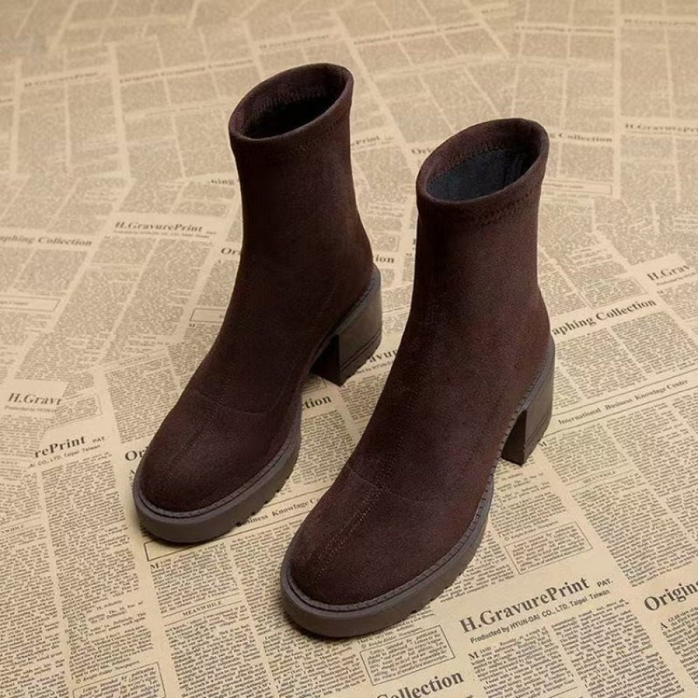 Vibe Boots