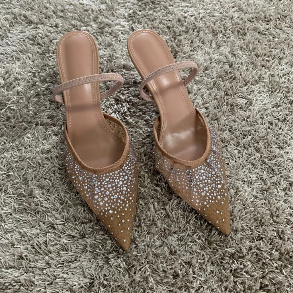 Logro Heels